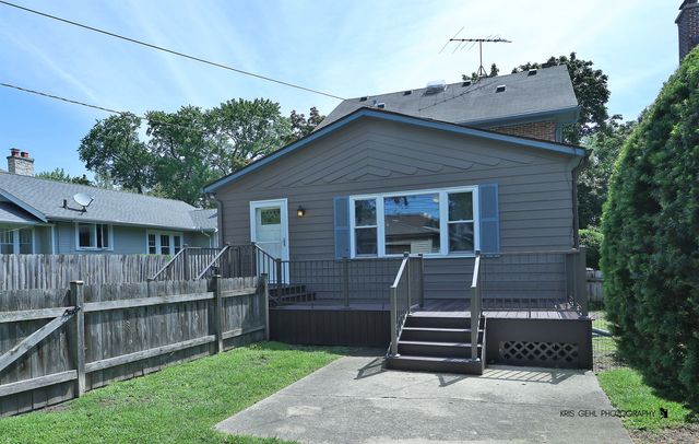 1534 Henry Place, Waukegan, IL 60085