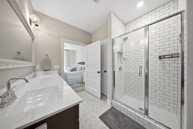 1584 Southpoint Drive, Hudson, WI 54016