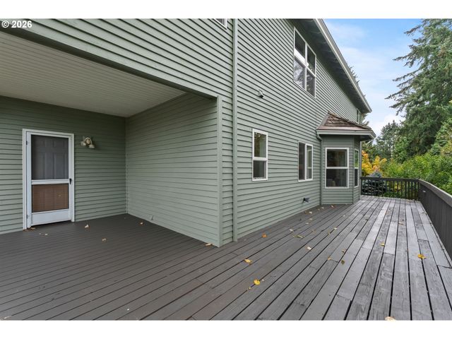 2975 Se CLEVELAND Dr, Gresham, OR 97080