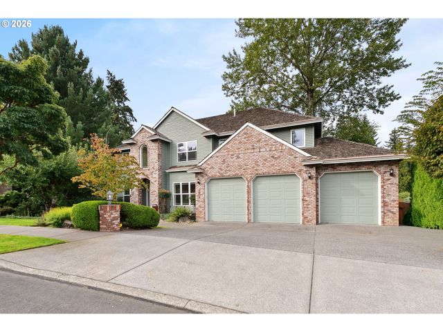 2975 Se CLEVELAND Dr, Gresham, OR 97080