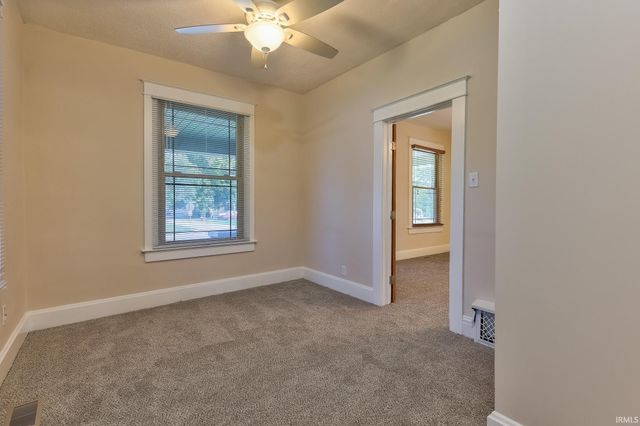 2043 E Riverside Drive, Evansville, IN 47714