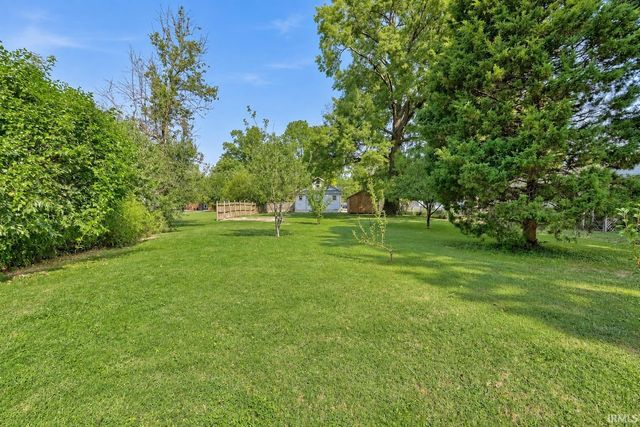 2043 E Riverside Drive, Evansville, IN 47714