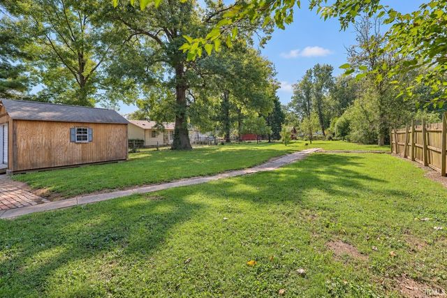 2043 E Riverside Drive, Evansville, IN 47714