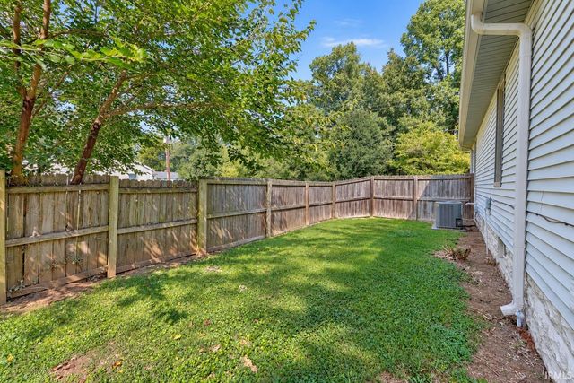 2043 E Riverside Drive, Evansville, IN 47714