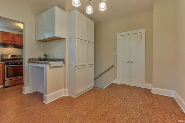 2043 E Riverside Drive, Evansville, IN 47714