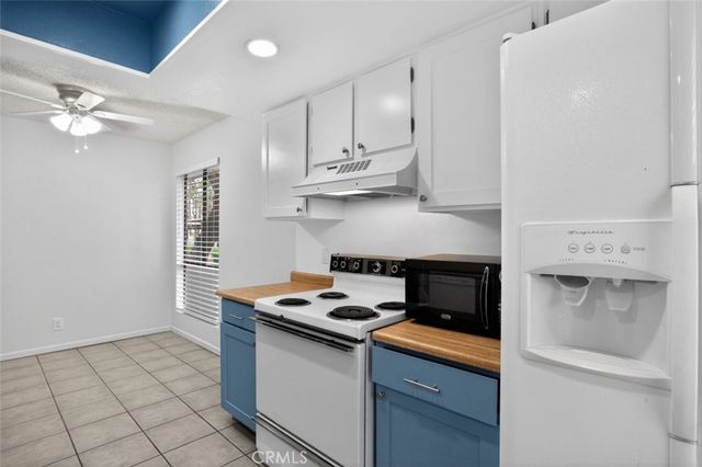 5265 E Waverly Drive 80, Palm Springs, CA 92264