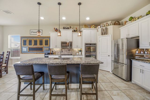 1544 Signature Drive, Weatherford, TX 76087
