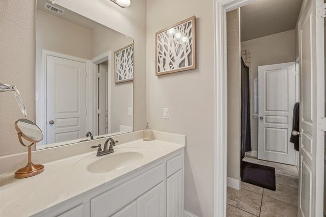 1544 Signature Drive, Weatherford, TX 76087