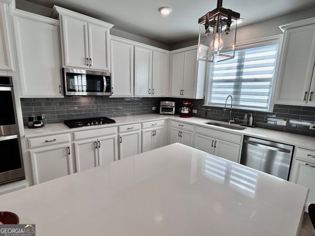 706 Lanarck Way, Peachtree City, GA 30269