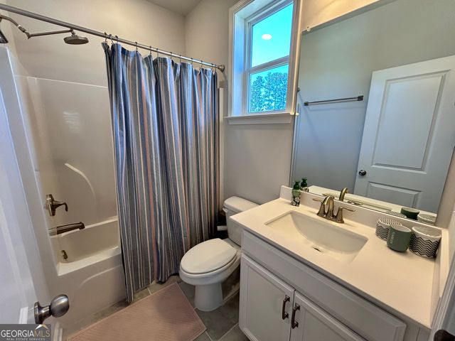 706 Lanarck Way, Peachtree City, GA 30269