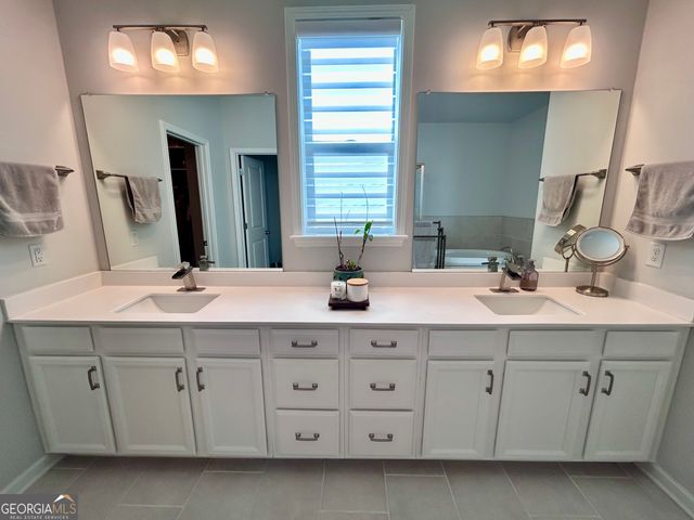 706 Lanarck Way, Peachtree City, GA 30269