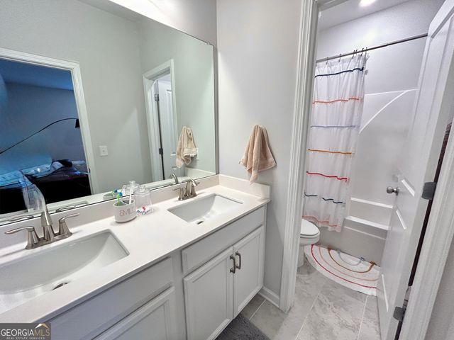 706 Lanarck Way, Peachtree City, GA 30269