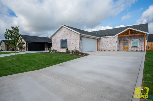 5421 Riviera Lane, San Angelo, TX 76904
