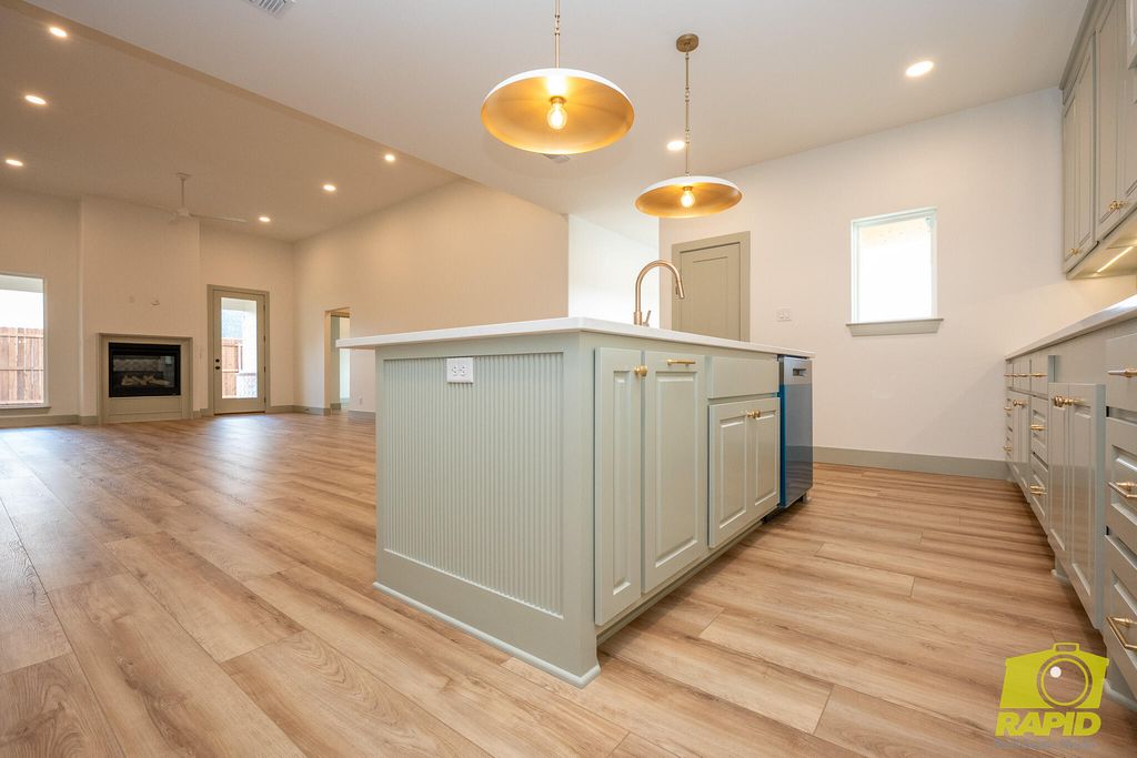 Image 11 of property listing at 5421 Riviera Lane, San Angelo, TX 76904