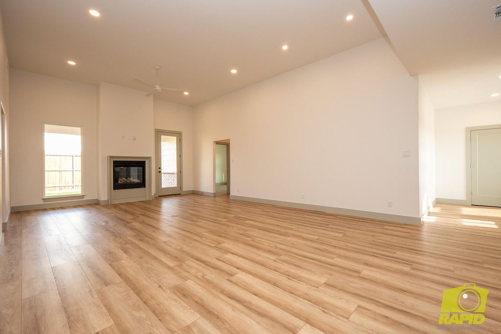 Image 18 of property listing at 5421 Riviera Lane, San Angelo, TX 76904