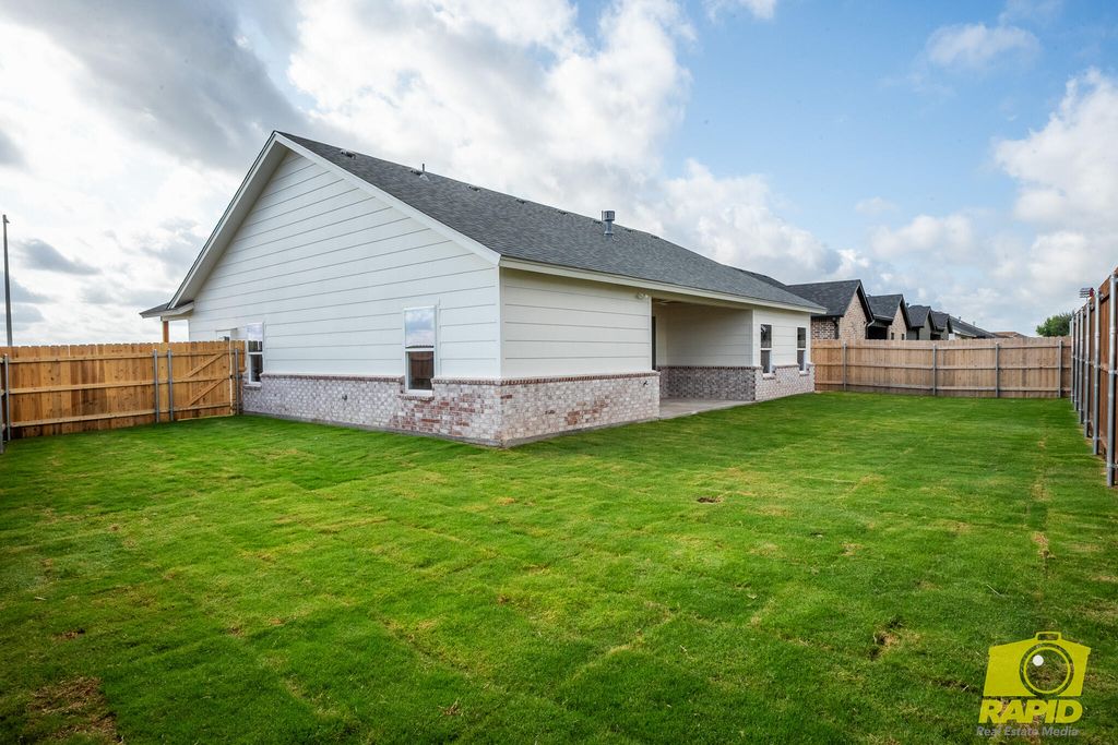 Image 41 of property listing at 5421 Riviera Lane, San Angelo, TX 76904