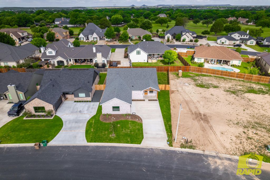 Image 52 of property listing at 5421 Riviera Lane, San Angelo, TX 76904