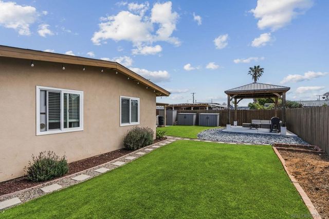 1127 Hemlock Ave, Imperial Beach, CA 91932