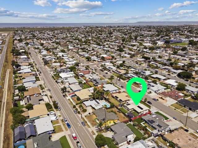 1127 Hemlock Ave, Imperial Beach, CA 91932