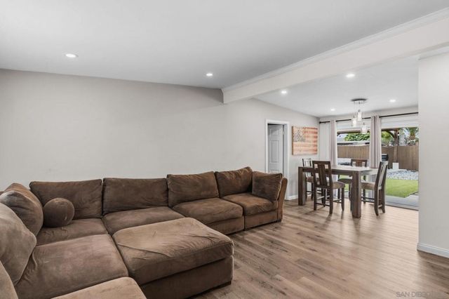 1127 Hemlock Ave, Imperial Beach, CA 91932