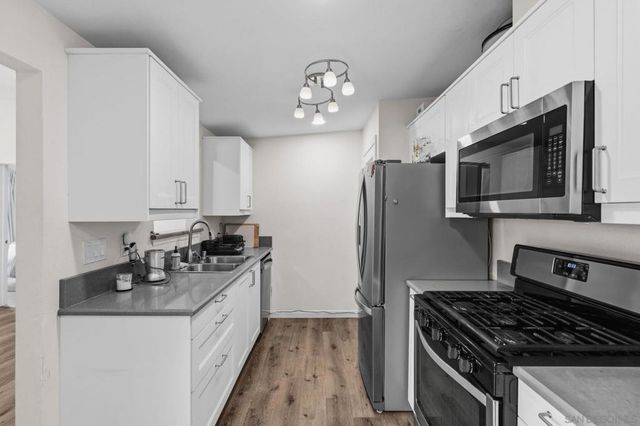 1127 Hemlock Ave, Imperial Beach, CA 91932