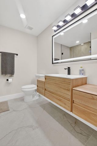 8188 Summerbreeze Lane, Boca Raton, FL 33496