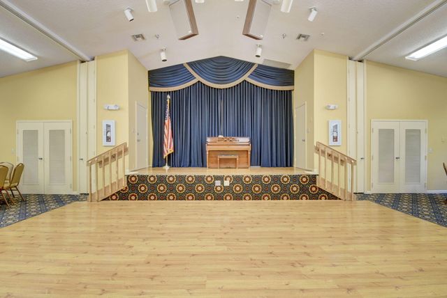 8188 Summerbreeze Lane, Boca Raton, FL 33496