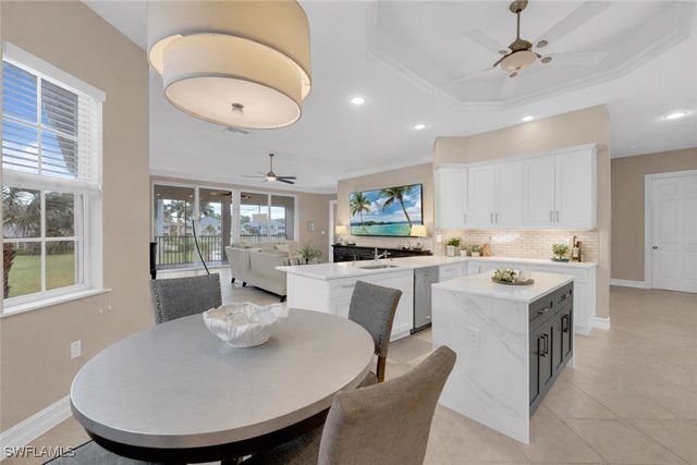 7116 Lemuria CIR 403, Naples, FL 34109