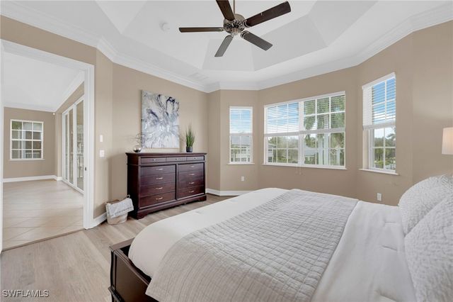 7116 Lemuria CIR 403, Naples, FL 34109