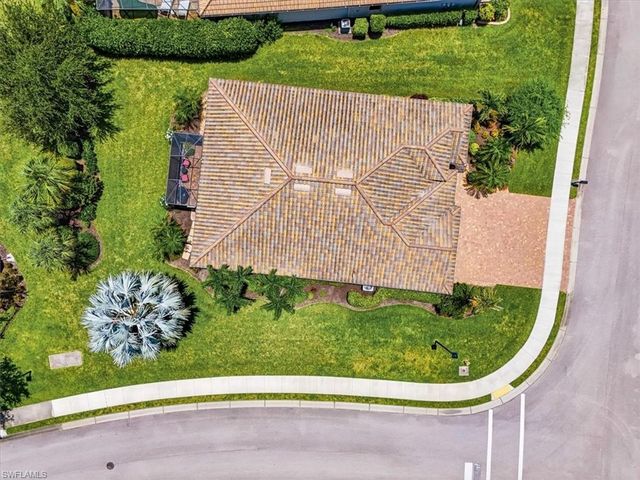 20503 Black Tree LN, Estero, FL 33928