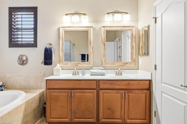 20503 Black Tree LN, Estero, FL 33928