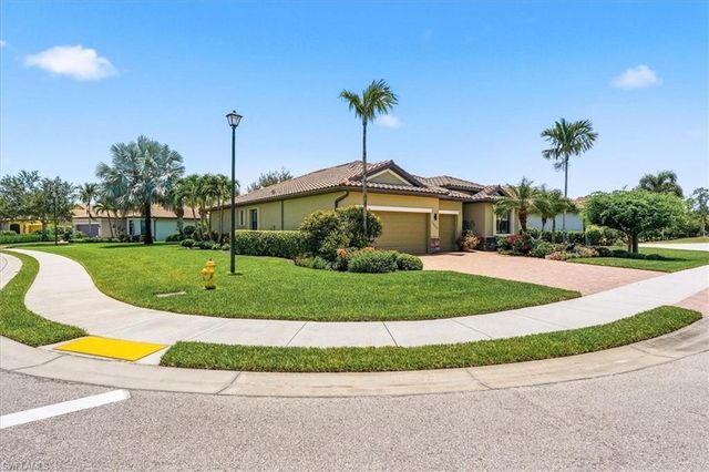 20503 Black Tree LN, Estero, FL 33928
