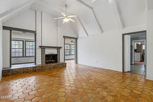 608 Las Olas Court, El Paso, TX 79932