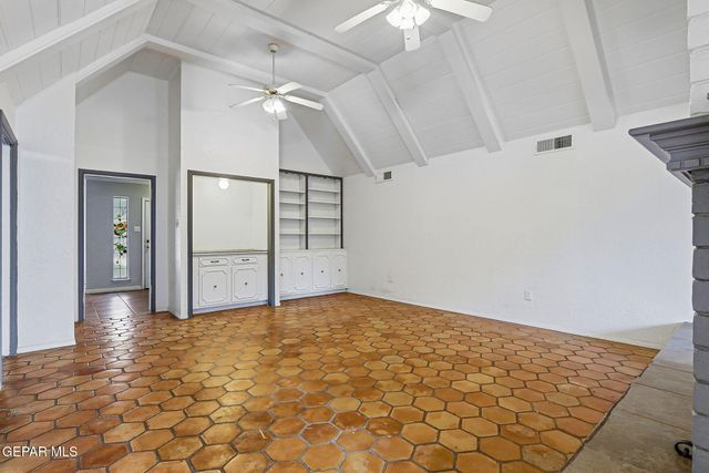 608 Las Olas Court, El Paso, TX 79932