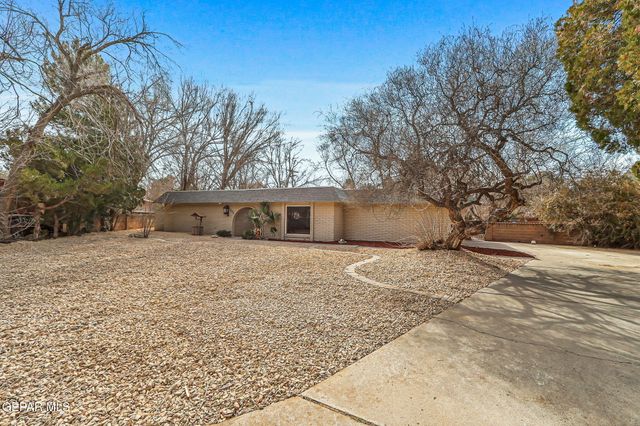 608 Las Olas Court, El Paso, TX 79932