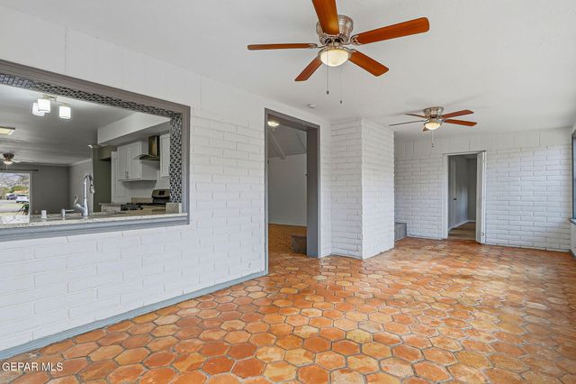 608 Las Olas Court, El Paso, TX 79932