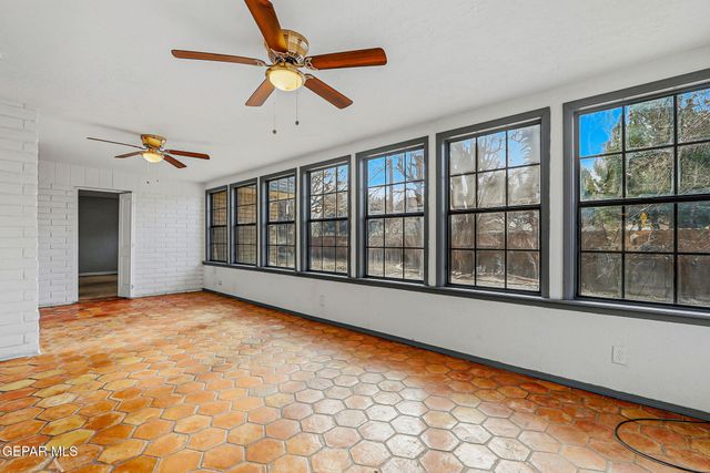 608 Las Olas Court, El Paso, TX 79932