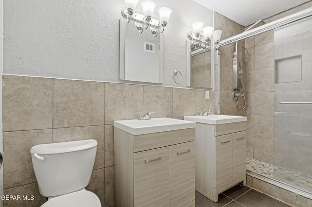 608 Las Olas Court, El Paso, TX 79932