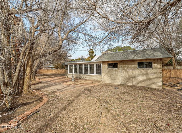 608 Las Olas Court, El Paso, TX 79932