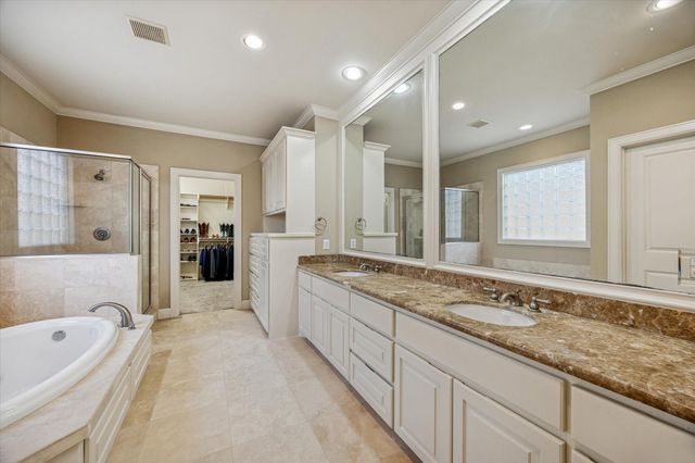 303 Birdsall Street A, Houston, TX 77007