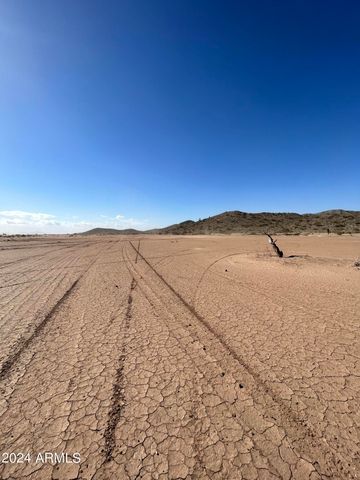 9137 S MOUNTAIN Drive 9, Casa Grande, AZ 85193