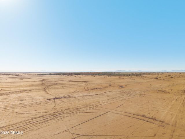 9137 S MOUNTAIN Drive 9, Casa Grande, AZ 85193