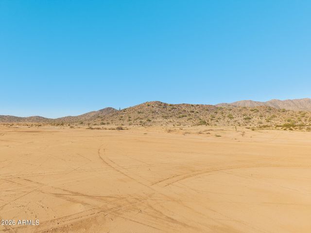 9137 S MOUNTAIN Drive 9, Casa Grande, AZ 85193