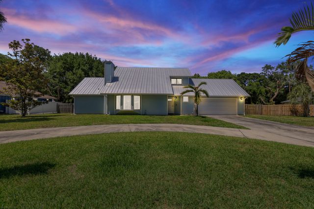 11078 Oak Way Circle, Palm Beach Gardens, FL 33410