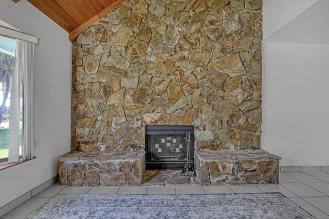 11078 Oak Way Circle, Palm Beach Gardens, FL 33410