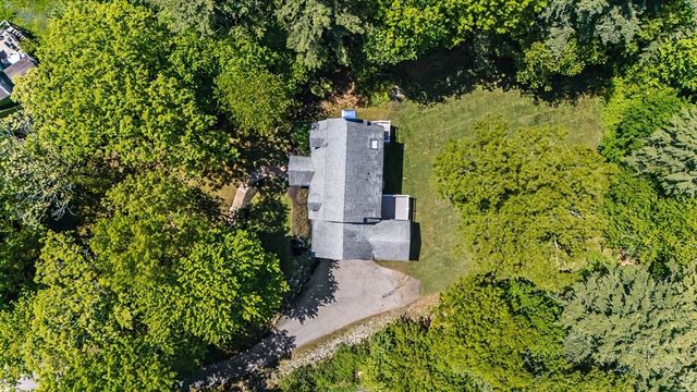 55 Wilson Pond Ln, Rowley, MA 01969