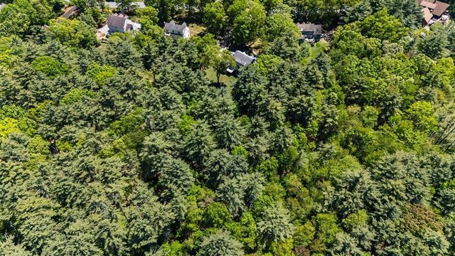 55 Wilson Pond Ln, Rowley, MA 01969