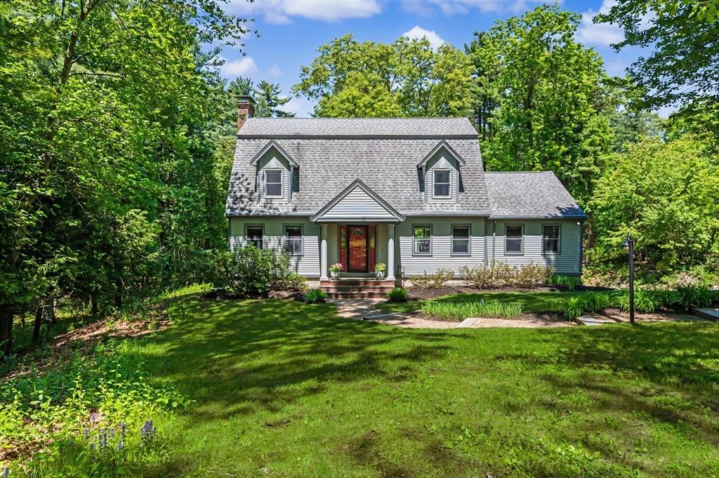 55 Wilson Pond Ln, Rowley, MA 01969