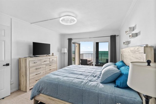 1230 GULF BLVD 1204, Clearwater, FL 33767
