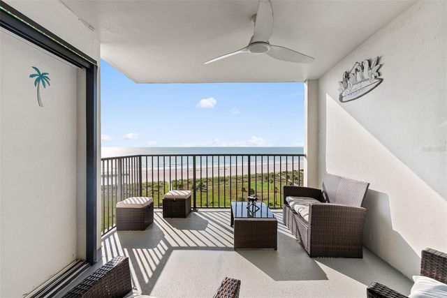 1230 GULF BLVD 1204, Clearwater, FL 33767